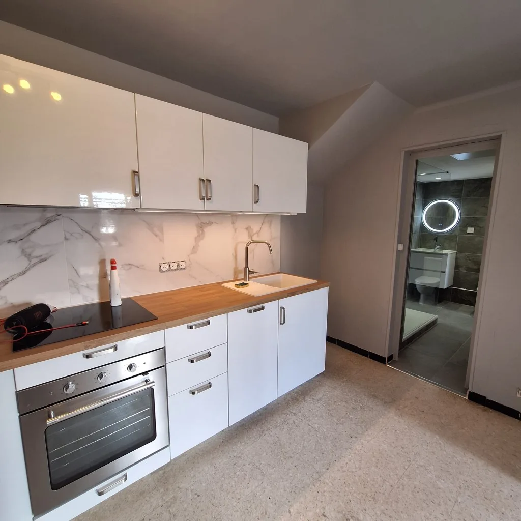 Rénovation salle de bain à Toulon — Rénovation complète cuisine et salle de bain, après travaux