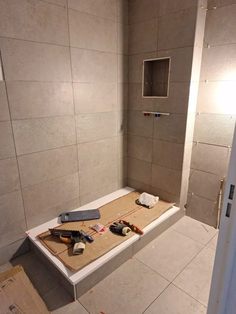 Rénovation salle de bain à Le Lavandou — Transformation baignoire en douche à l'italienne, photo 2